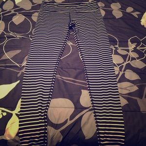 NWOT LEGGINGS